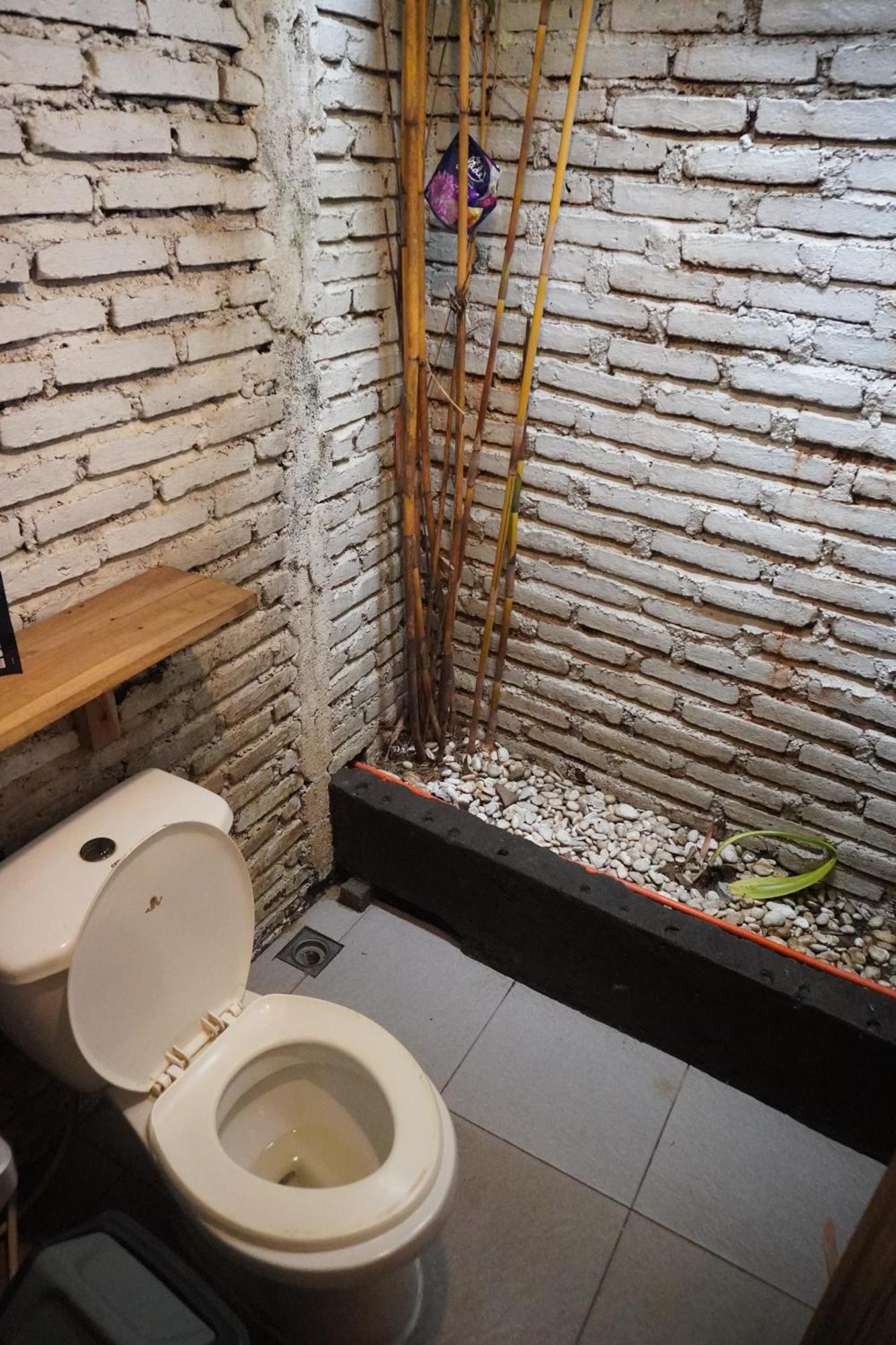 Indonesia Backpacker Hostels Kuta  Dış mekan fotoğraf